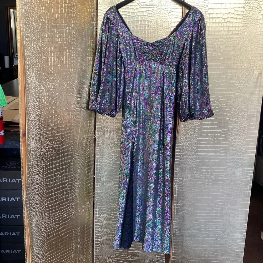 Show me your Mumu Sydney midi dress never worn - Picture 4 of 5